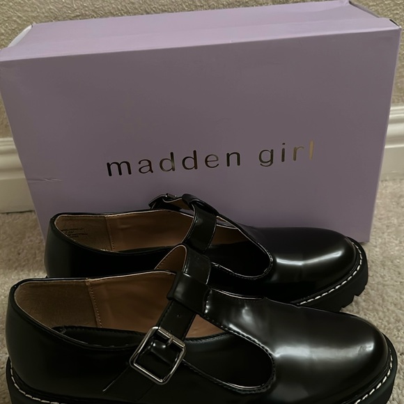 Madden Girl Janne Mary Jane Black Size 7.5 - Picture 9 of 10